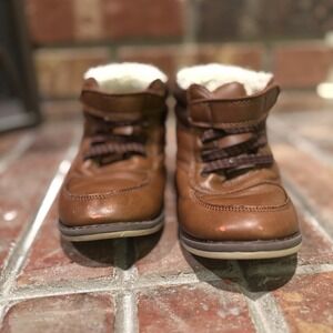 Old Navy Sherpa Lined Brown Boots Toddler‎ No Tie Size 9 Boot For Toddler